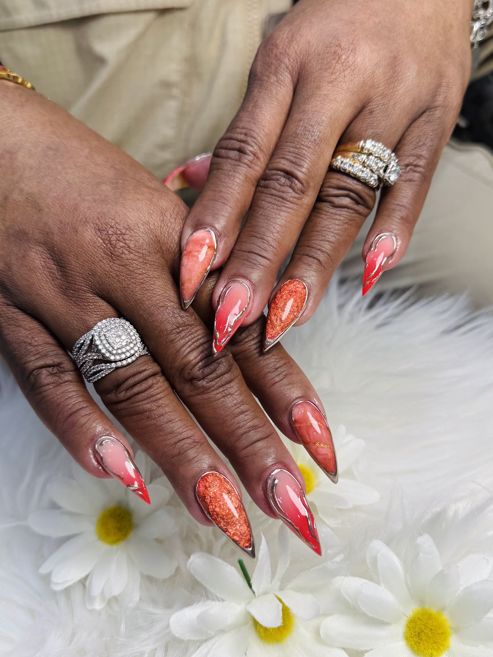 City Nails & Spa nail photo 3